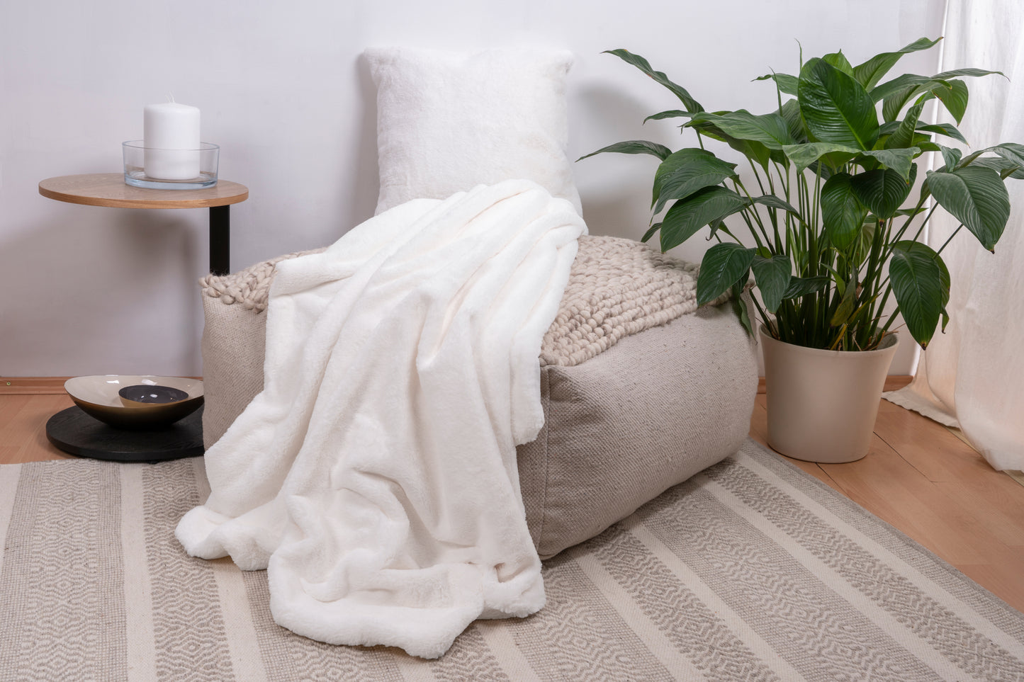 Dekokissen & Decke Aimee 625 2er-Set Weiß